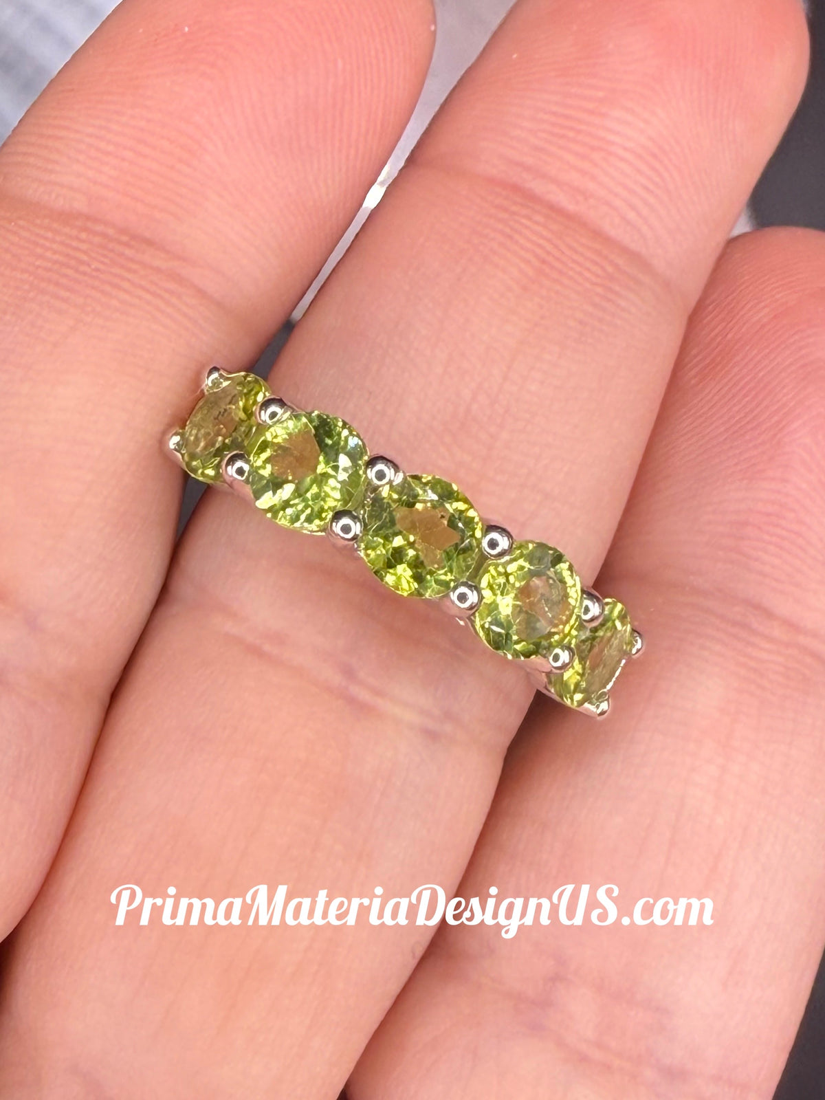 NEW - 3.24 Carat Natural Peridot 5 Stone Solid Silver Ring - Local Jeweler Made - Size 8