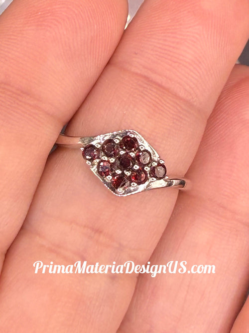NEW - .54 Carat twt 9 Stone Garnet and Solid Silver Ring - Local Jeweler Made - Size 7