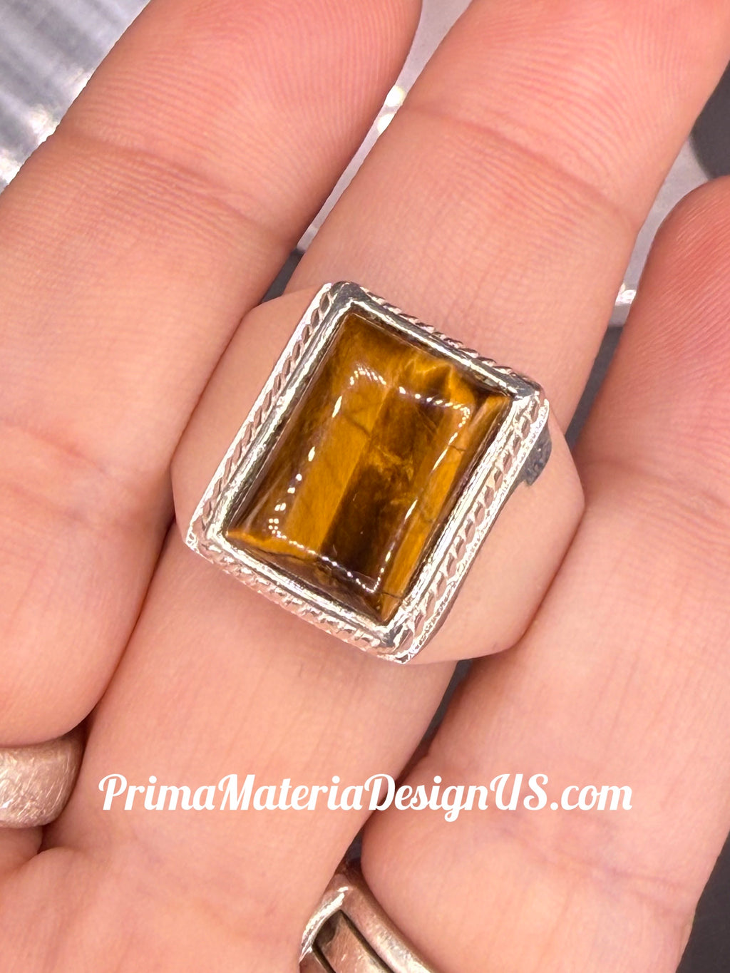 NEW - Solid Sterling Silver Tigers Eye Ring - Size 11.5