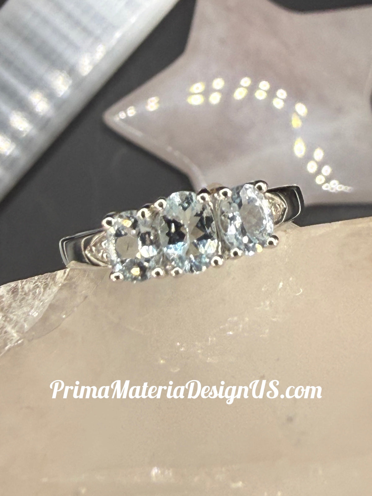 NEW - .95 Carat twt Natural Aquamarine and Diamond Solid Silver Ring - Local Jeweler Made - Size 8