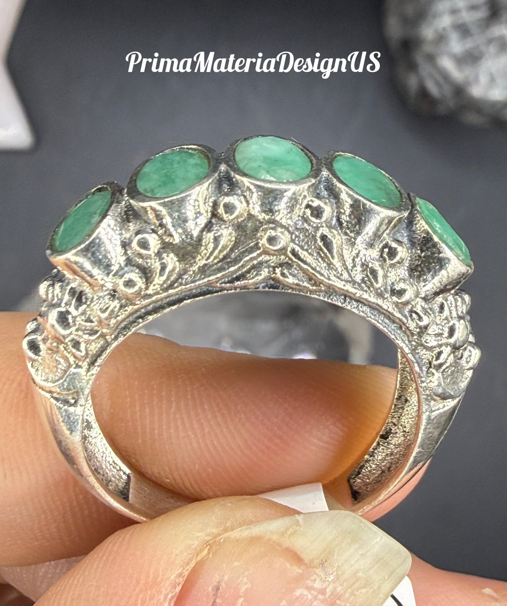 Vintage - 5 Stone Genuine Emerald and Sterling Silver Ring - Size 10