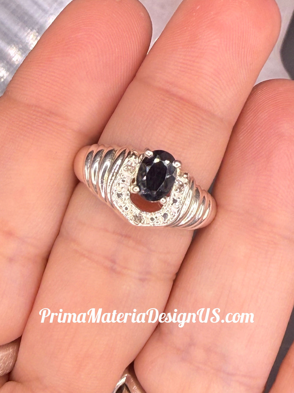 NEW - .76 Carat Natural Sapphire + Diamond Solid Silver Horseshoe Ring - Local Jeweler Made - Size 7