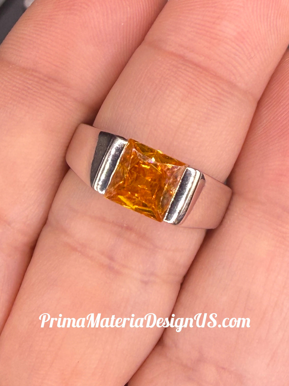 NEW - 1.5 Carat Natural Citrine Solitaire Solid Silver Unisex Ring - Local Jeweler Made - Size 7