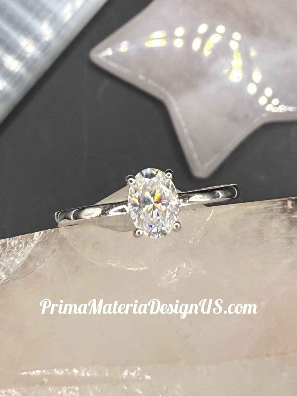 NEW - 1 Carat Oval Moissanite Solitaire Solid Silver Engagement Ring - Size 8