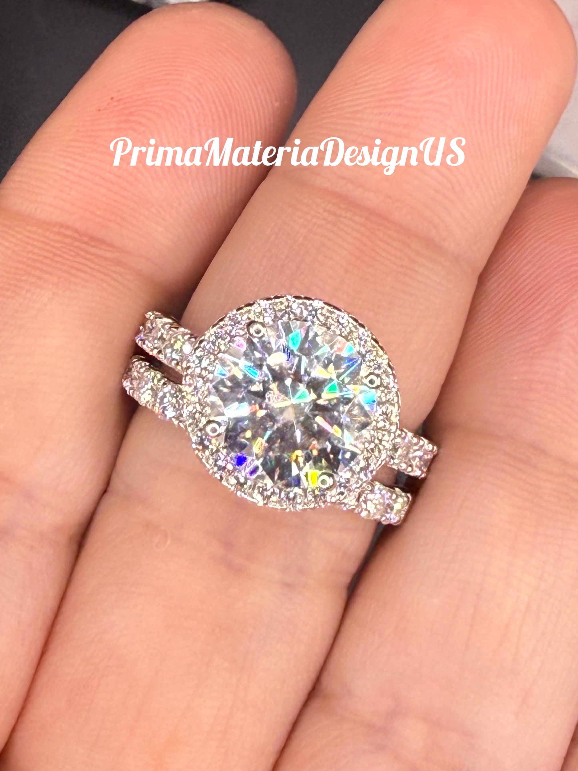 NEW - 5.97 Carat twt Brilliant Round Moissanite Halo Sterling Silver Engagement Set - Size 8