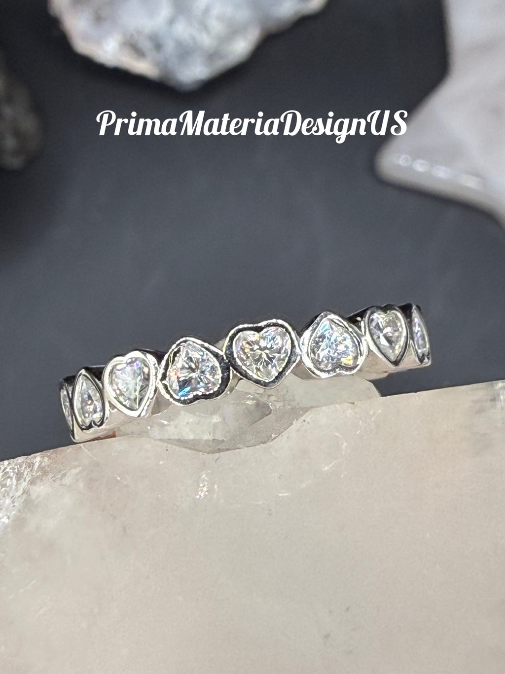 New - 2.16 Carat twt Moissanite Hearts Sterling Silver Eternity Ring - Size 7