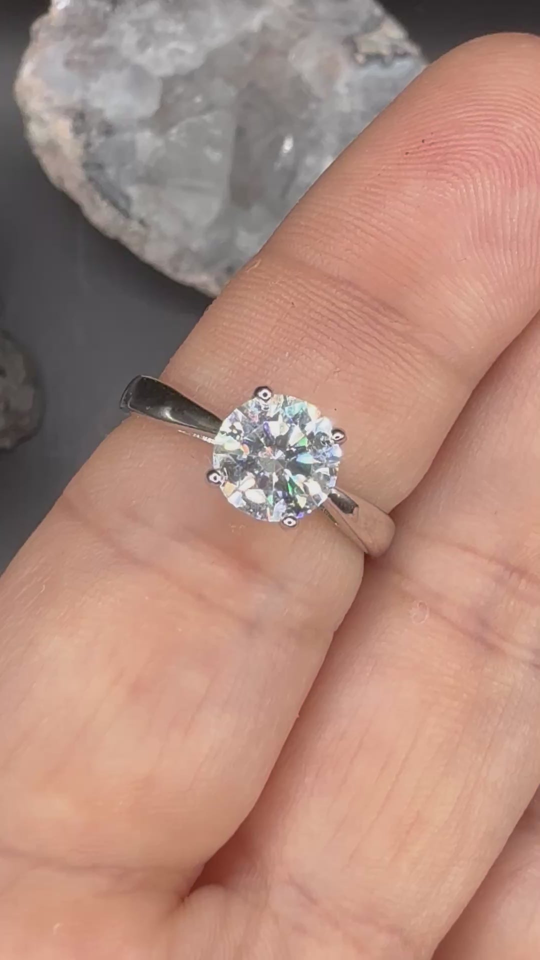New - 1.2 Carat twt Brilliant Round Moissanite Sterling Silver Engagement Ring - Size 6