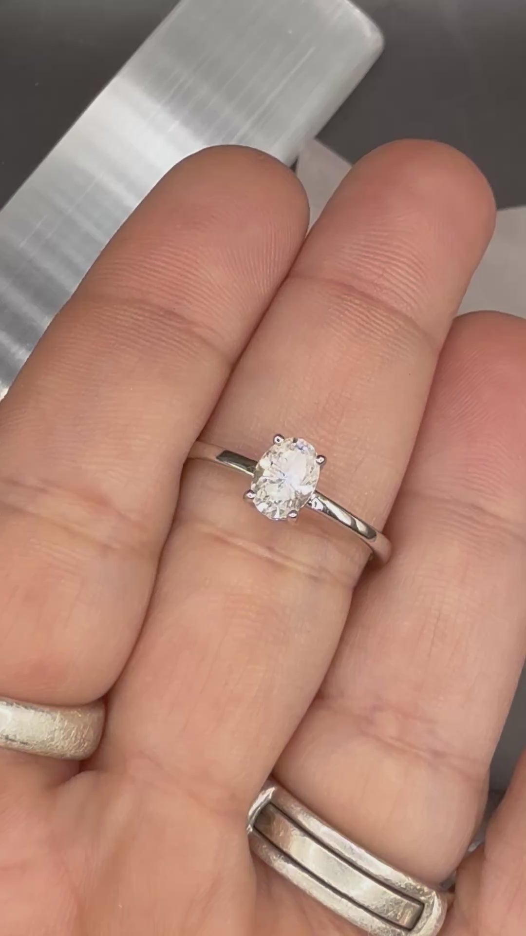 NEW - 1 Carat Oval Moissanite Solitaire Solid Silver Engagement Ring - Size 8