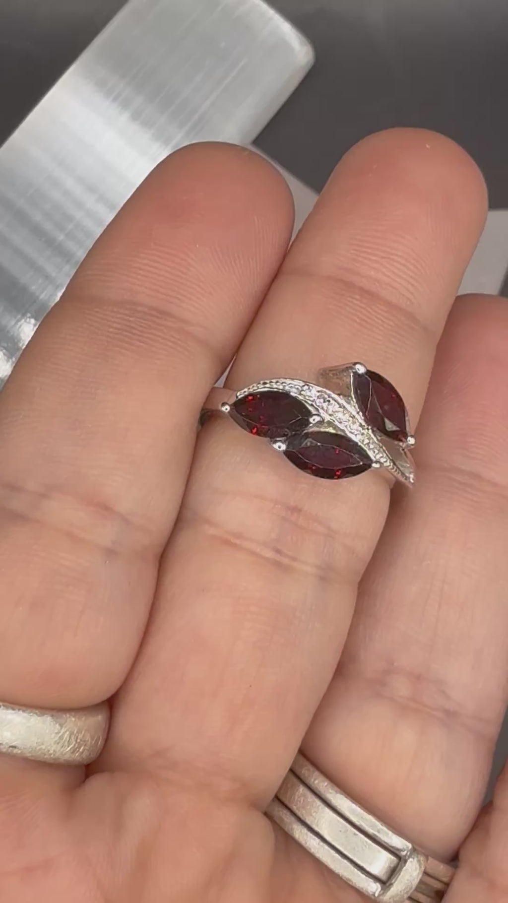 NEW - 1.97 Carat twt 3 Stone Natural Garnet Solid Silver Ring - Local Jeweler Made - Size 7