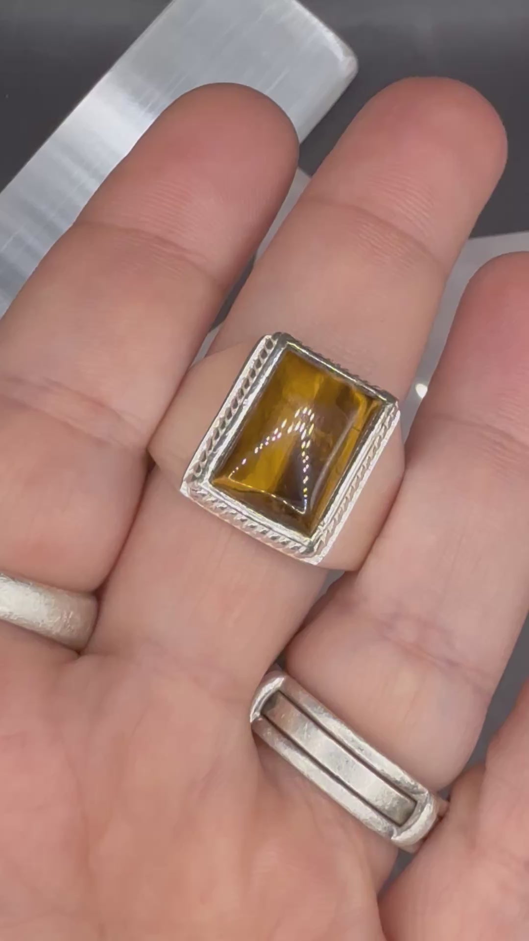 NEW - Solid Sterling Silver Tigers Eye Ring - Size 11.5